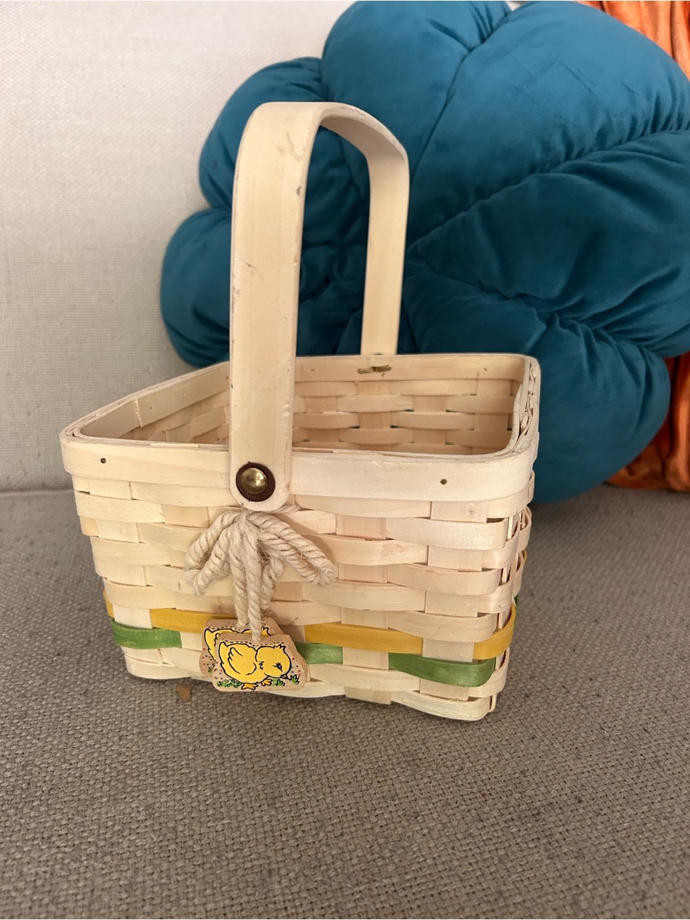 Small Woven Wood Storage Wicker Basket w/ Handle Green Yellow Spring Easter